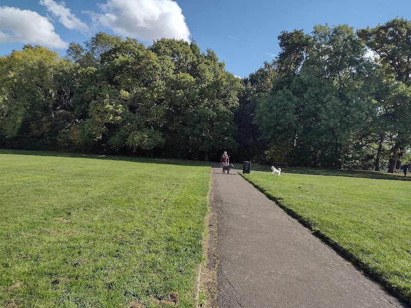 Pickhurst recreation ground playground photo 2