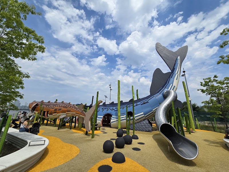 Pier 26 Science Playground photo 2