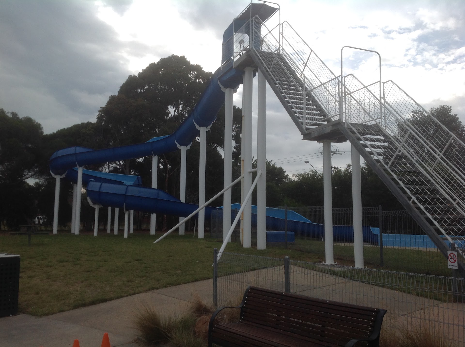 Pines Forest Swimming Centre photo 2