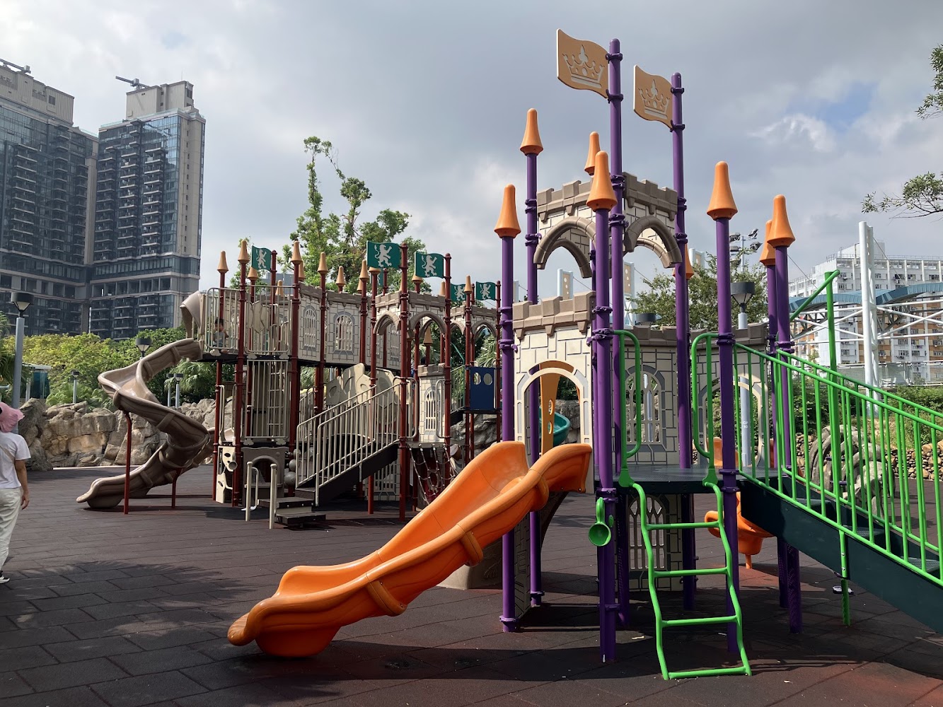 Ping Shek Playground photo 2