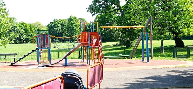 Pitshanger Community Playcentre photo 2