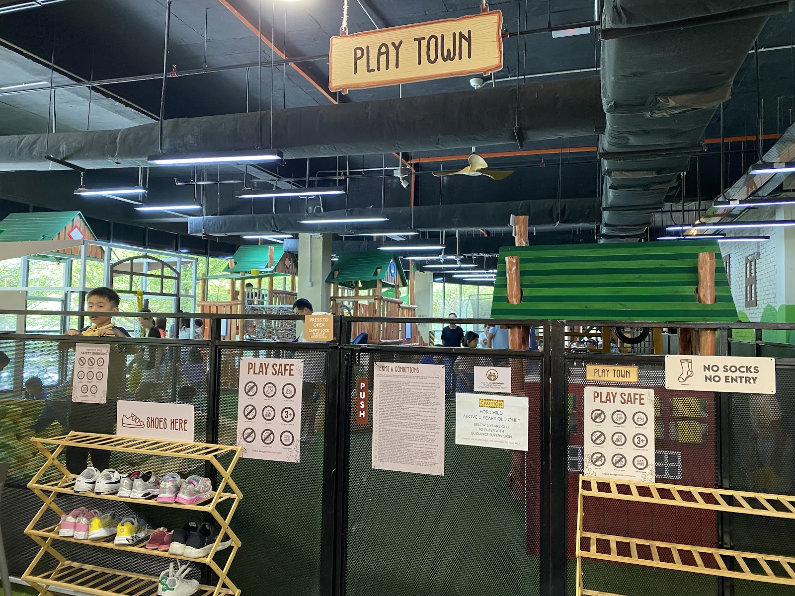 PLAY VILLAGE BY OPEN PLAYHOUSE photo 3