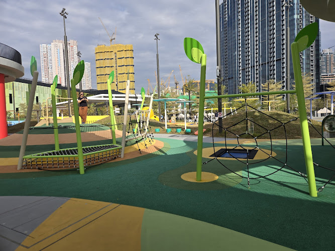 Playfield 5 Kids playground