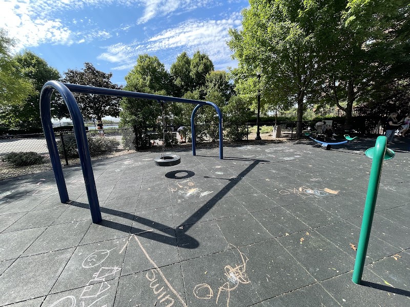 Playground photo 3