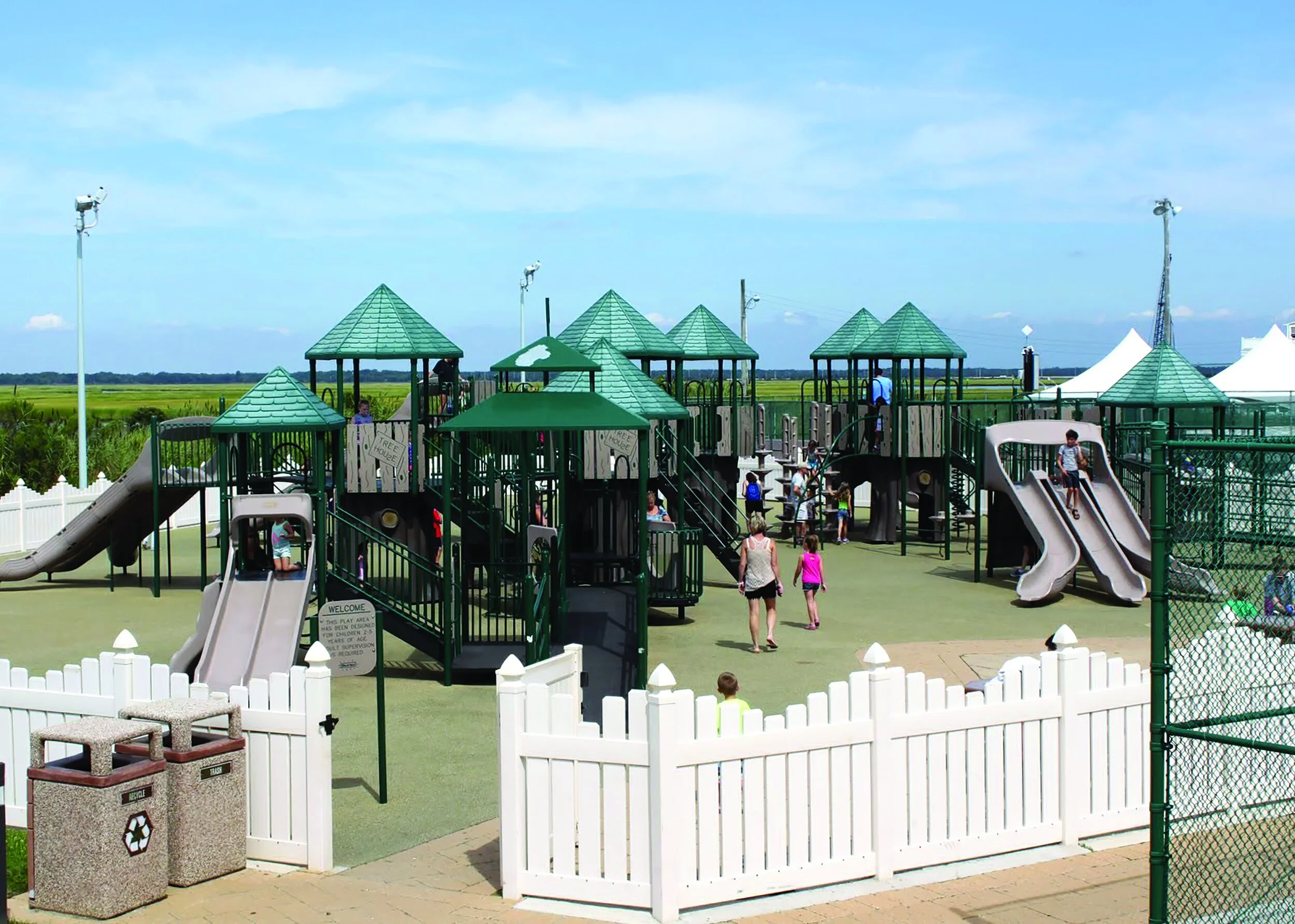 Playground photo 3