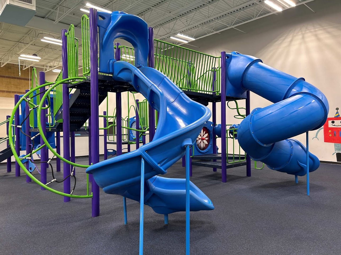 Playground Plaza photo 2