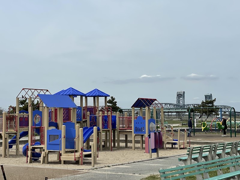 Playground photo 3