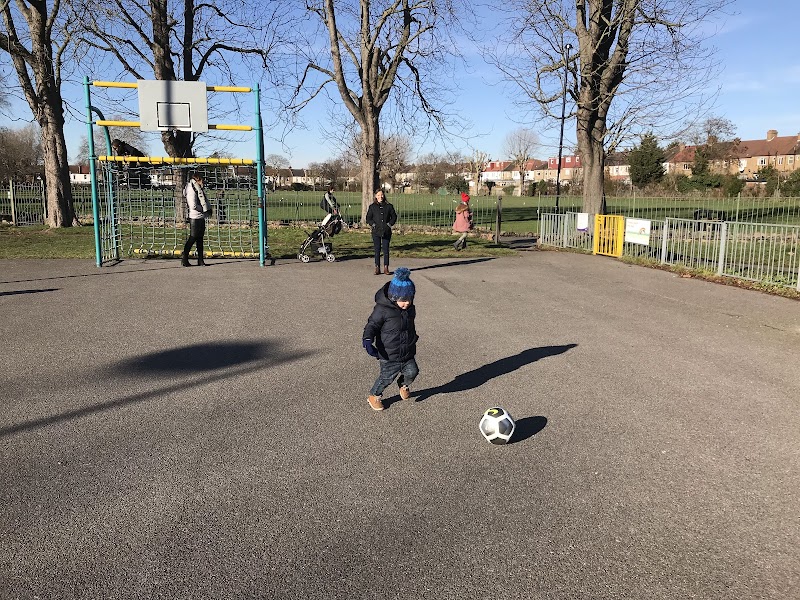 Playground Thornton Heath photo 3