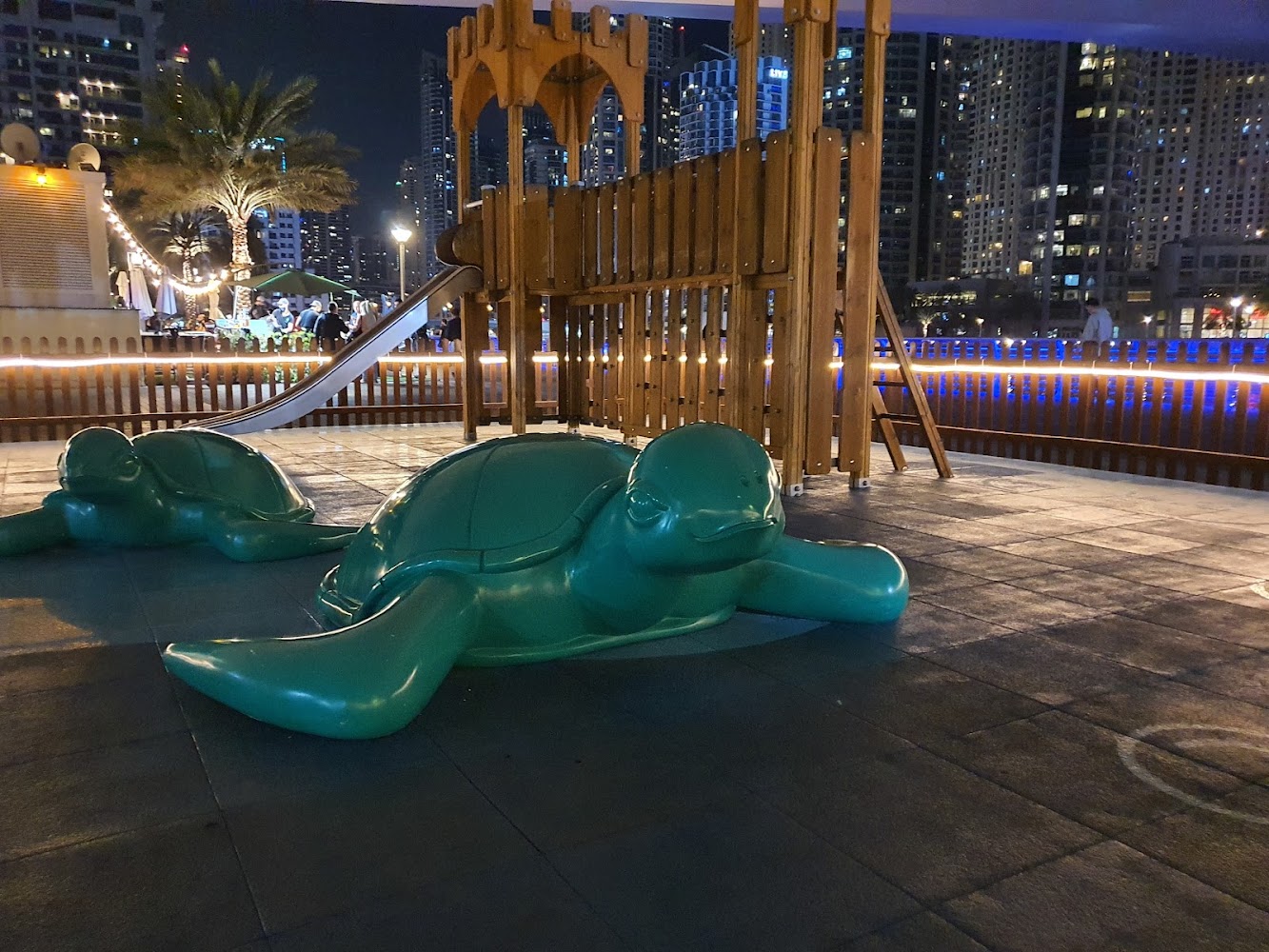 Playground - Under The Bridge photo 4