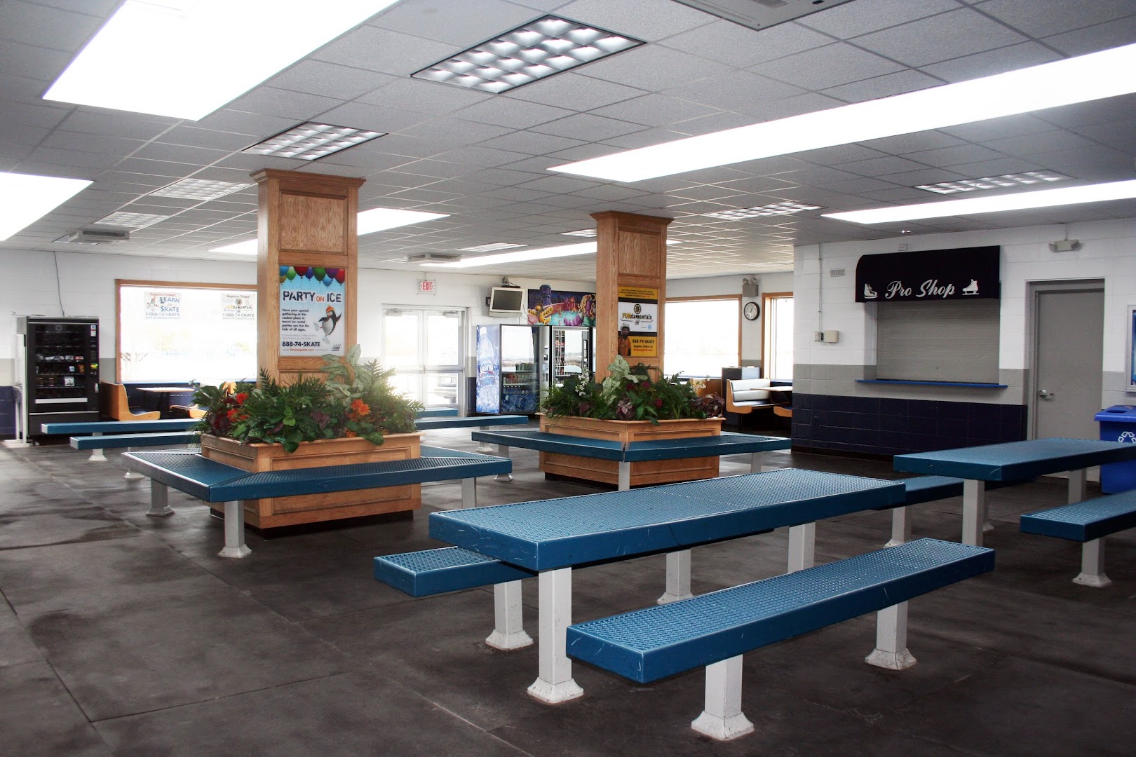 Porrazzo Skating Rink photo 3