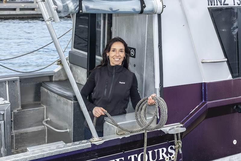 Port to Port Cruises and Wildlife Tours