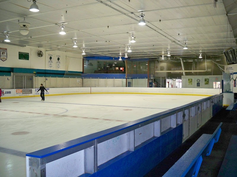 Port Washington Skating Center photo 2