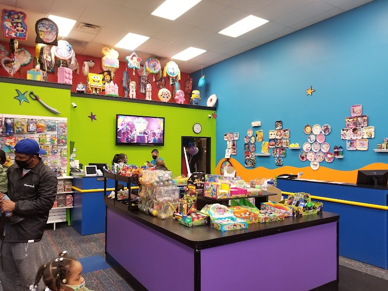 Pump It Up Roselle Park Kids Birthdays and More photo 2