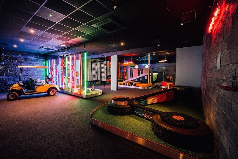Putt Club Crazy Golf Edmonton London