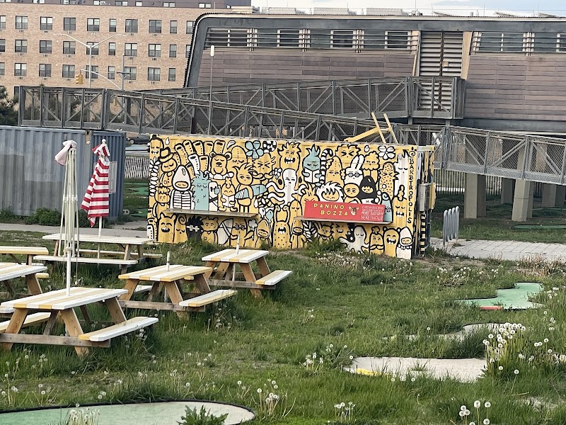 Putt Hut photo 3