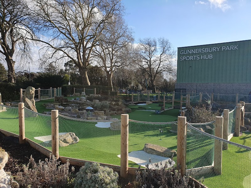 Putt in the Park Gunnersbury