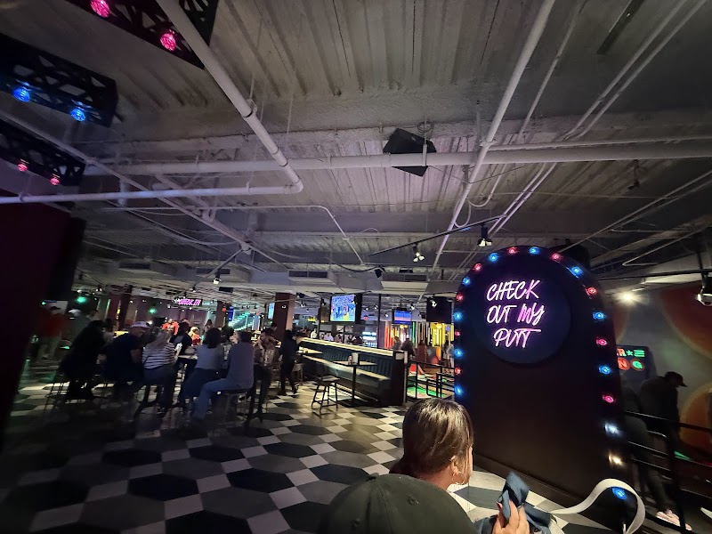 Puttshack - Houston photo 2
