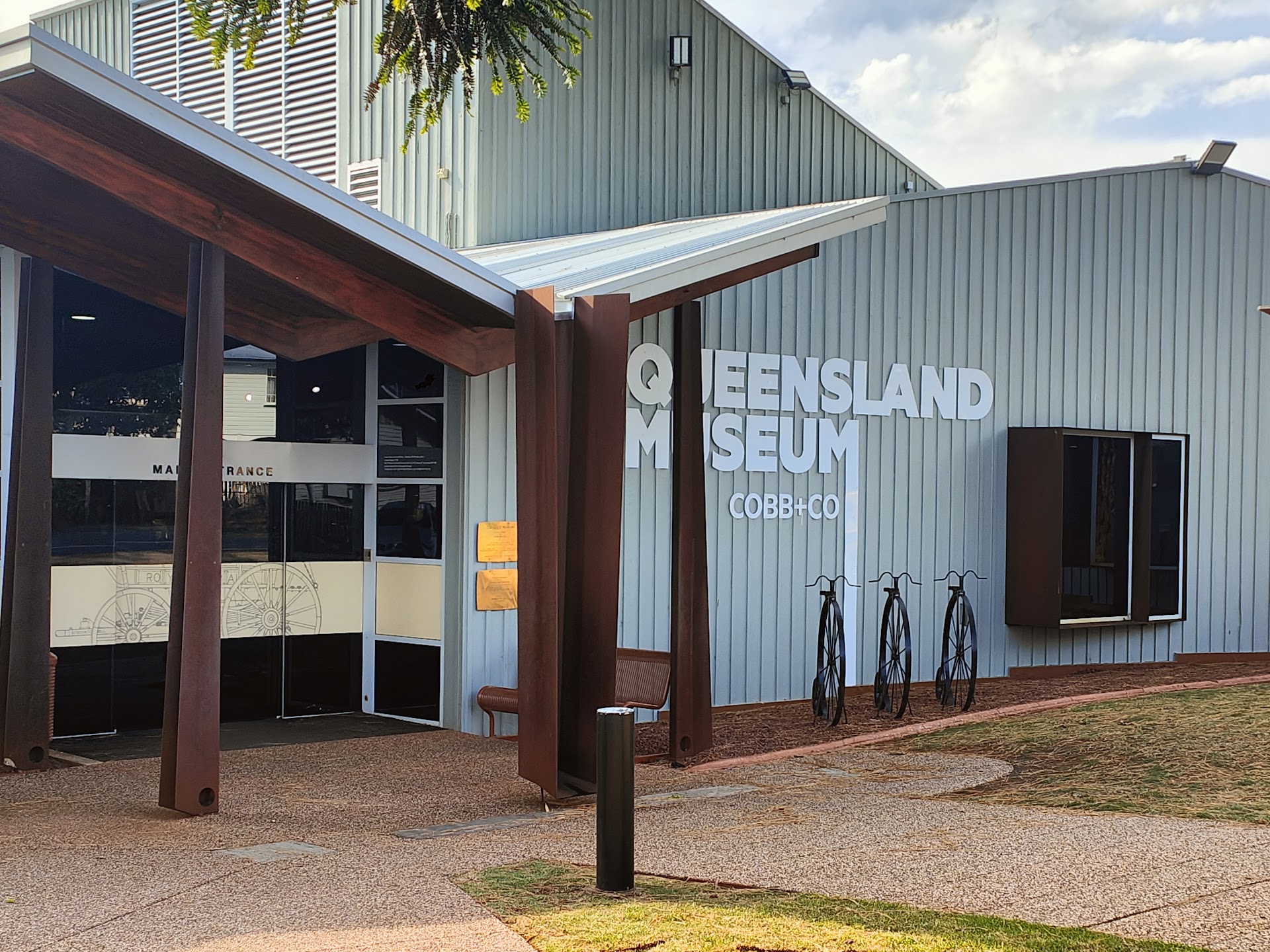 Queensland Museum Cobb+Co photo 3