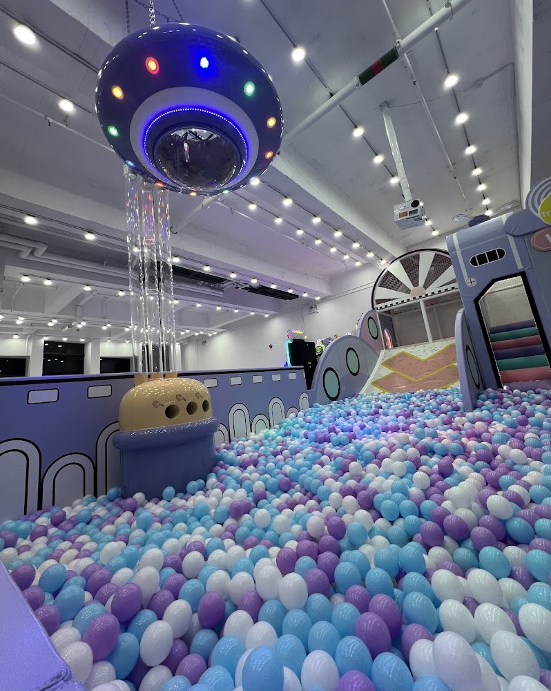 Rainbowegg Playhouse 彩虹蛋兒童遊樂場 photo 2