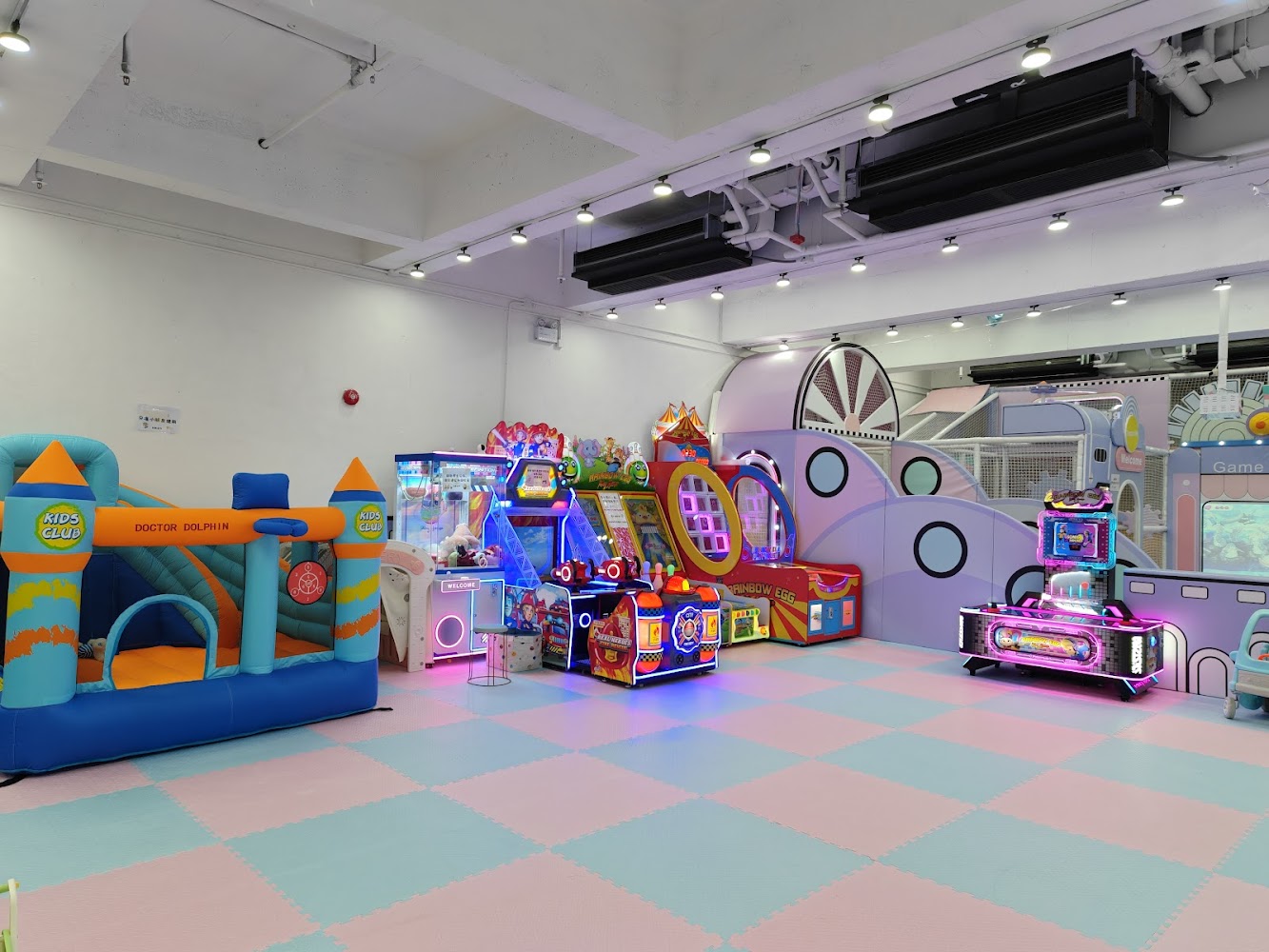 Rainbowegg Playhouse 彩虹蛋兒童遊樂場 photo 4