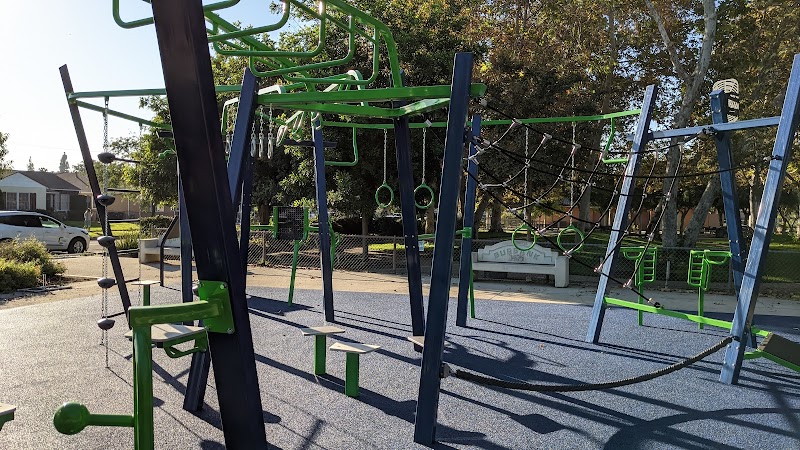 Ralph Foy Park photo 2