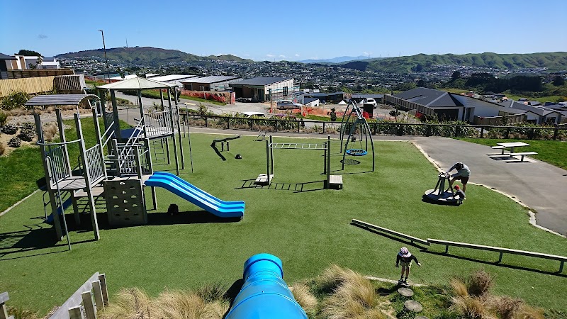 Red Beech Avenue Play Area