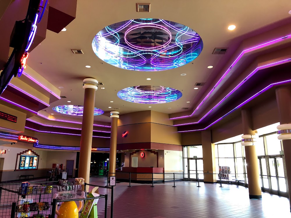 Regal Cinemas photo 2