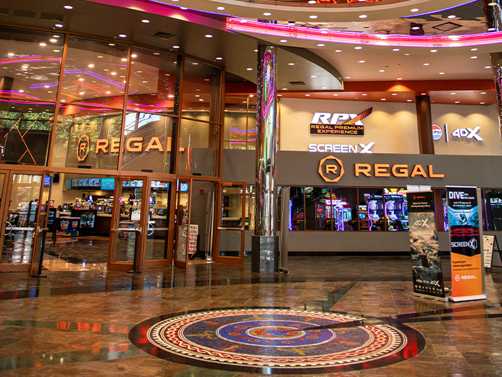 Regal Edwards Greenway Grand Palace photo 3