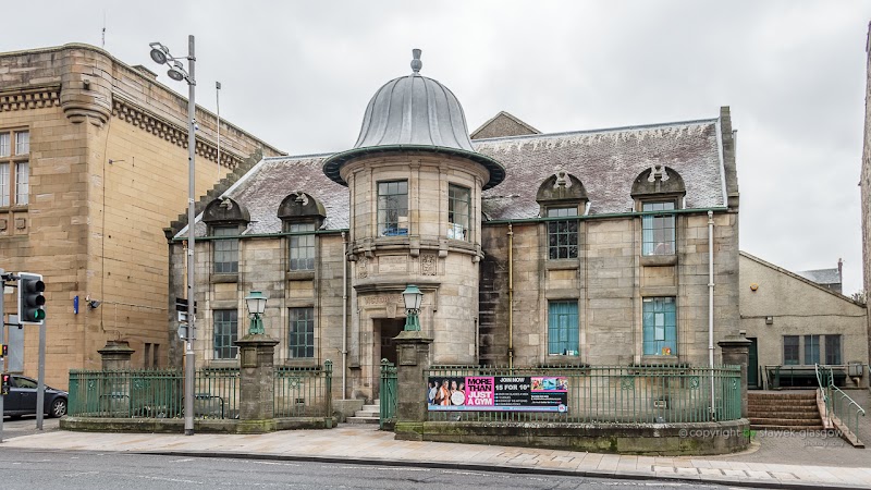 Renfrew Victory Baths