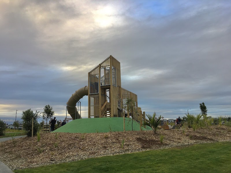 Reserve Playground photo 2