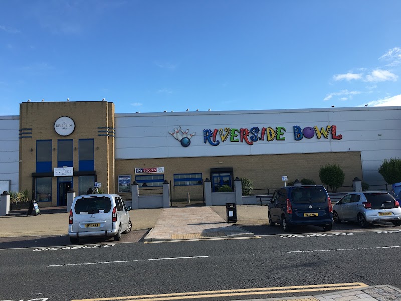Riverside Bowl photo 2