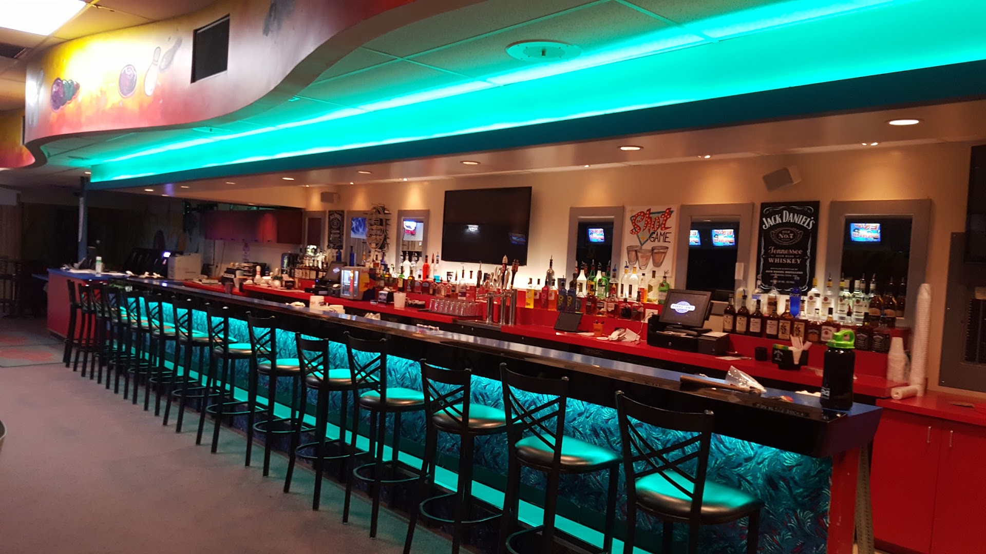 Riviera Lanes photo 3