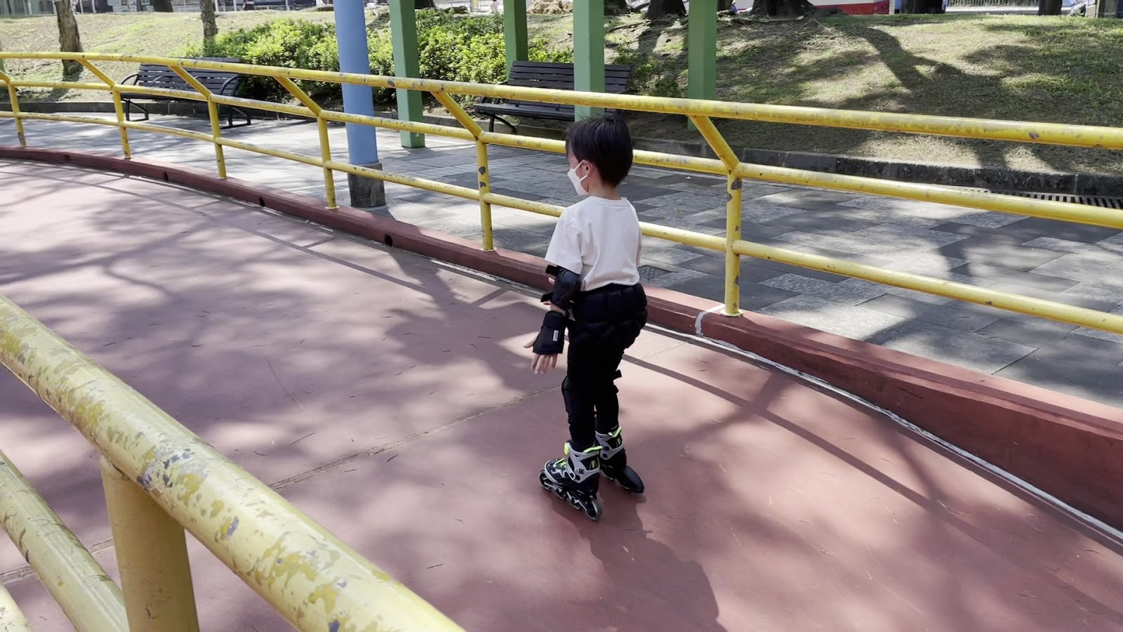 Roller Skating Rink, Che Kung Temple Road Playground photo 3