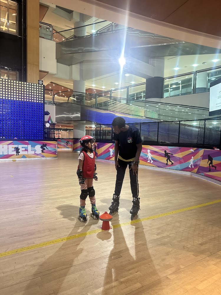 Rolling Wheels photo 2