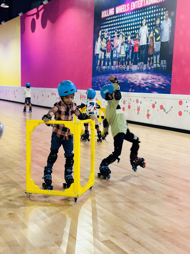 Rolling Wheels Deerfields Mall