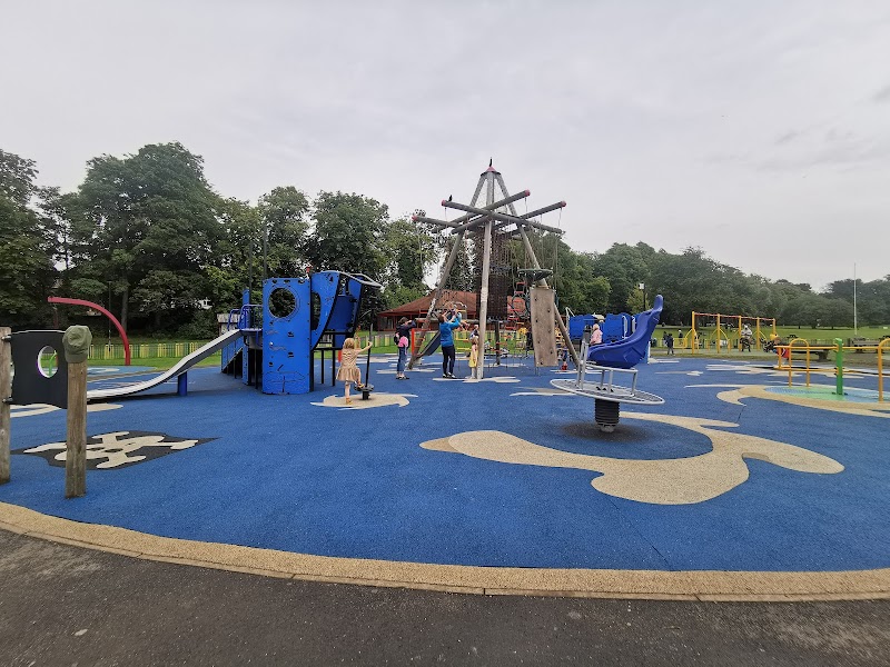Rouken Glen Playground