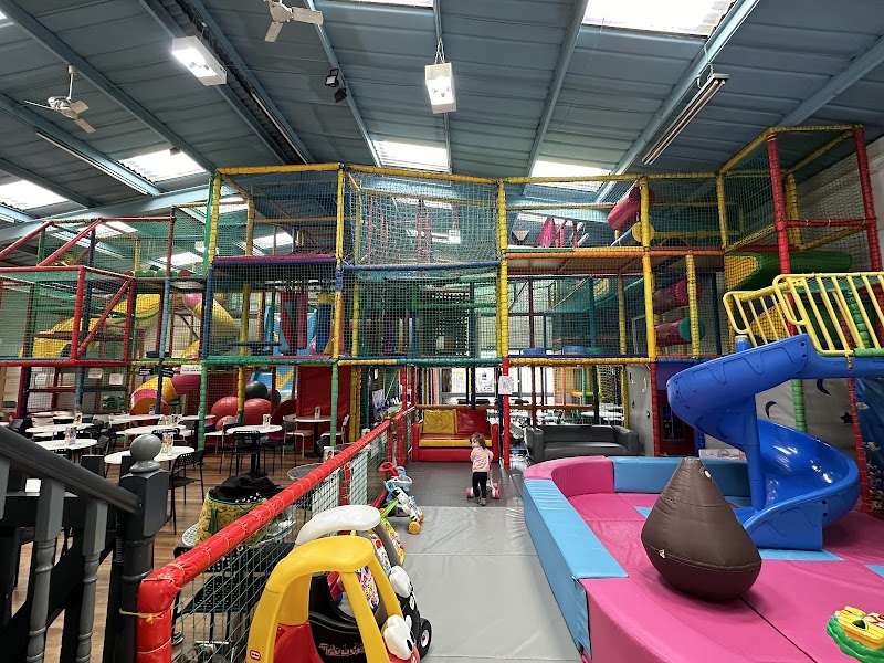 Photo of Round The Twist Tameside in North West