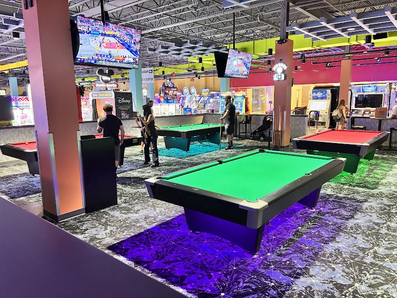 Round1 Bowling & Arcade Chandler - Chandler Fashion Center photo 2