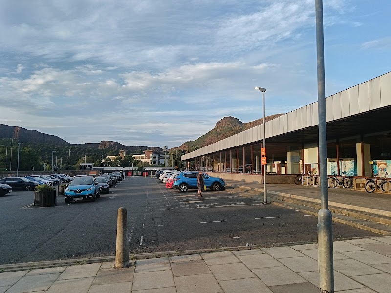 Royal Commonwealth Pool photo 2