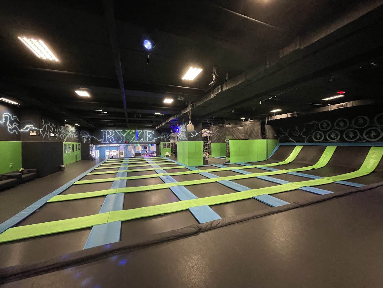 Ryze Hong Kong photo 3