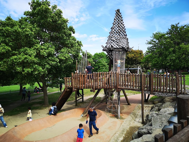 Salters Hill Playground