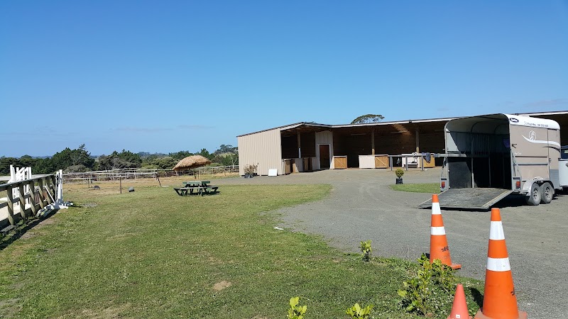 Sandstone Equestrian Centre photo 2