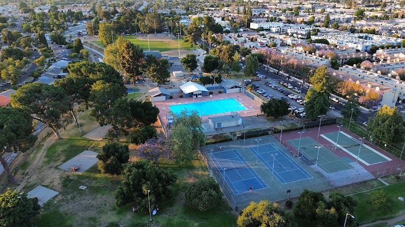 Sepulveda Pool