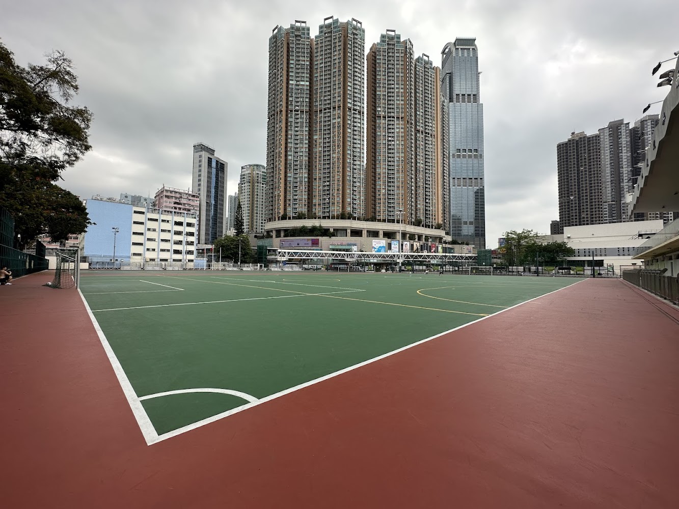 Sha Tsui Road Playground photo 2