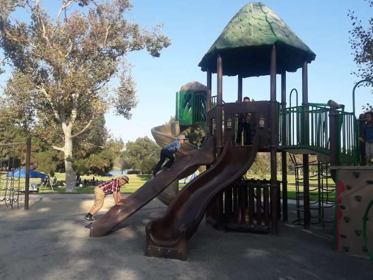 Shady Tree Playground photo 2