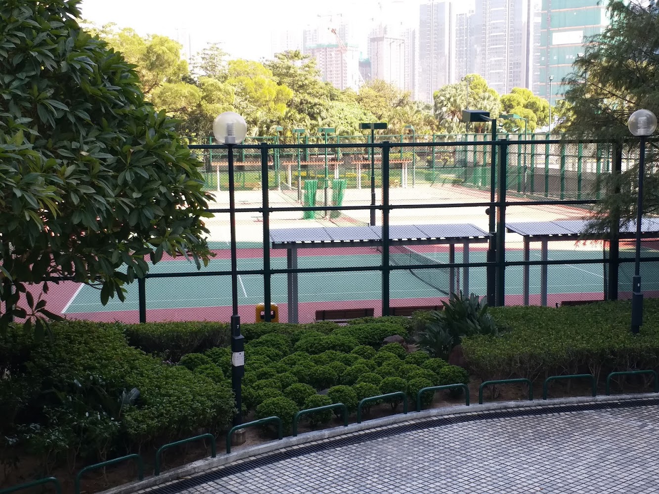 Shek Ku Lung Road Playground photo 5
