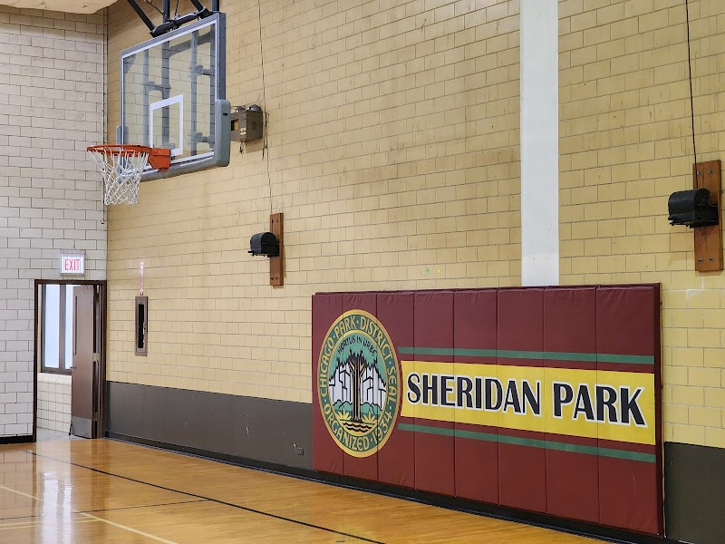 Sheridan Park Pool (Indoor)