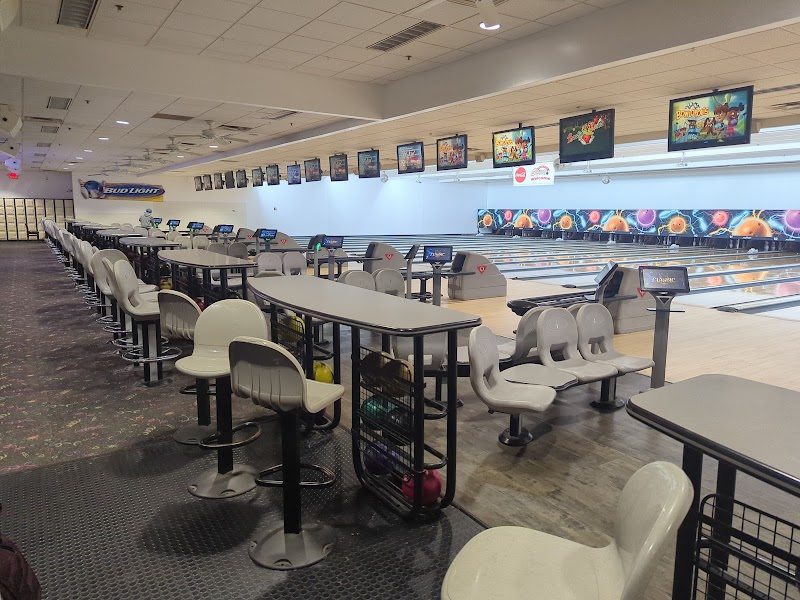 Showplace Entertainment Center