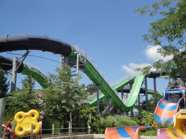 Six Flags: Hurricane Harbor photo 2