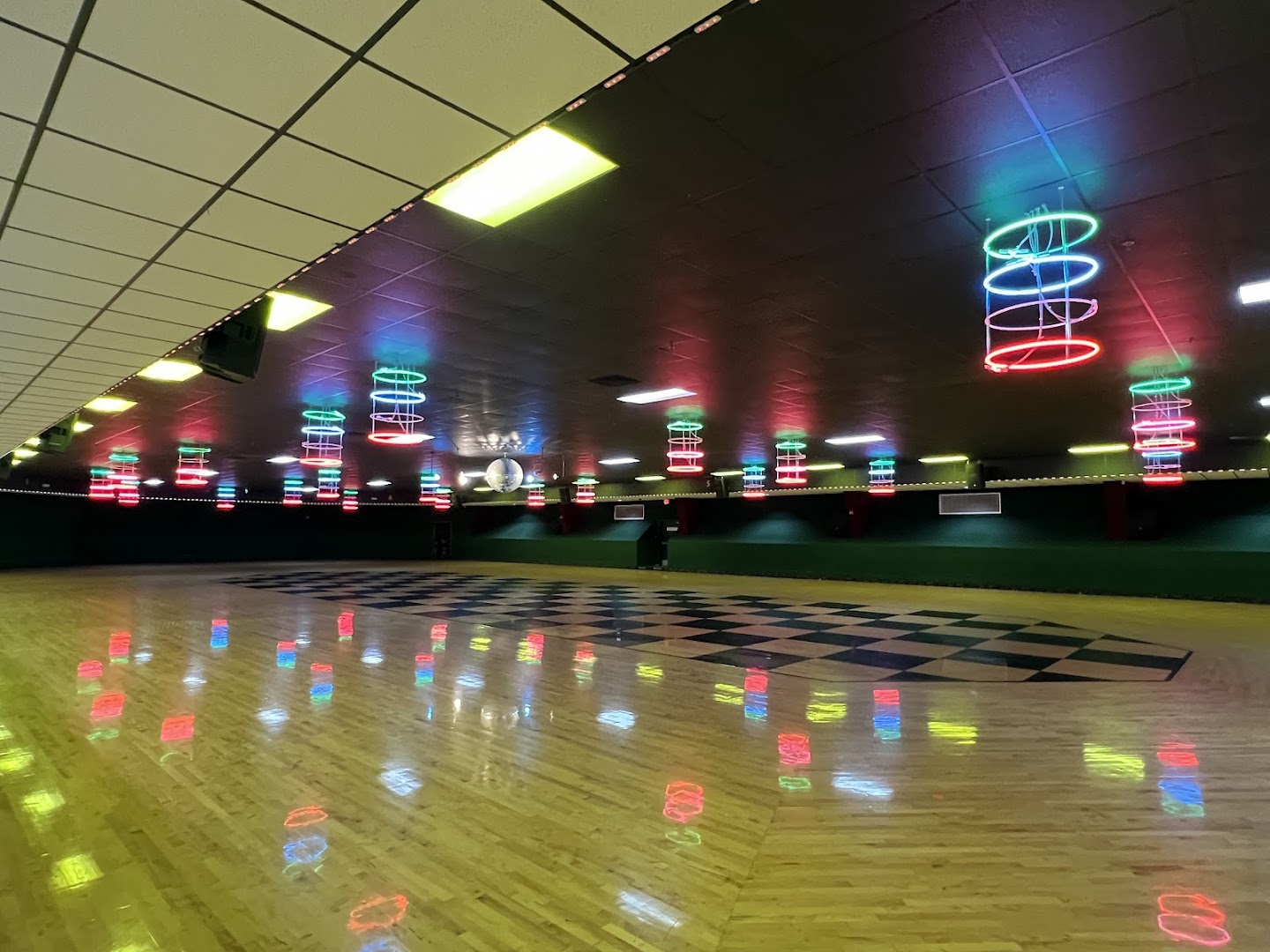 Skate Country
